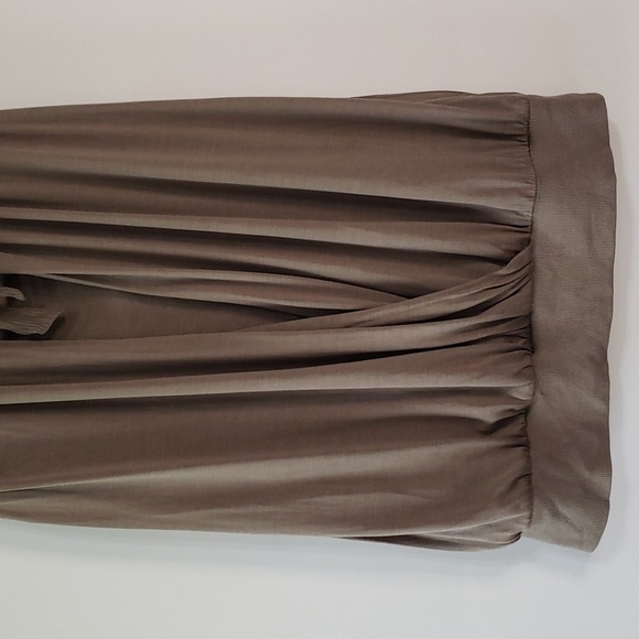 Banana Republic 100% Silk Sleeveless Faux Wrap Blouse Balloon Waist Small - Picture 3 of 15